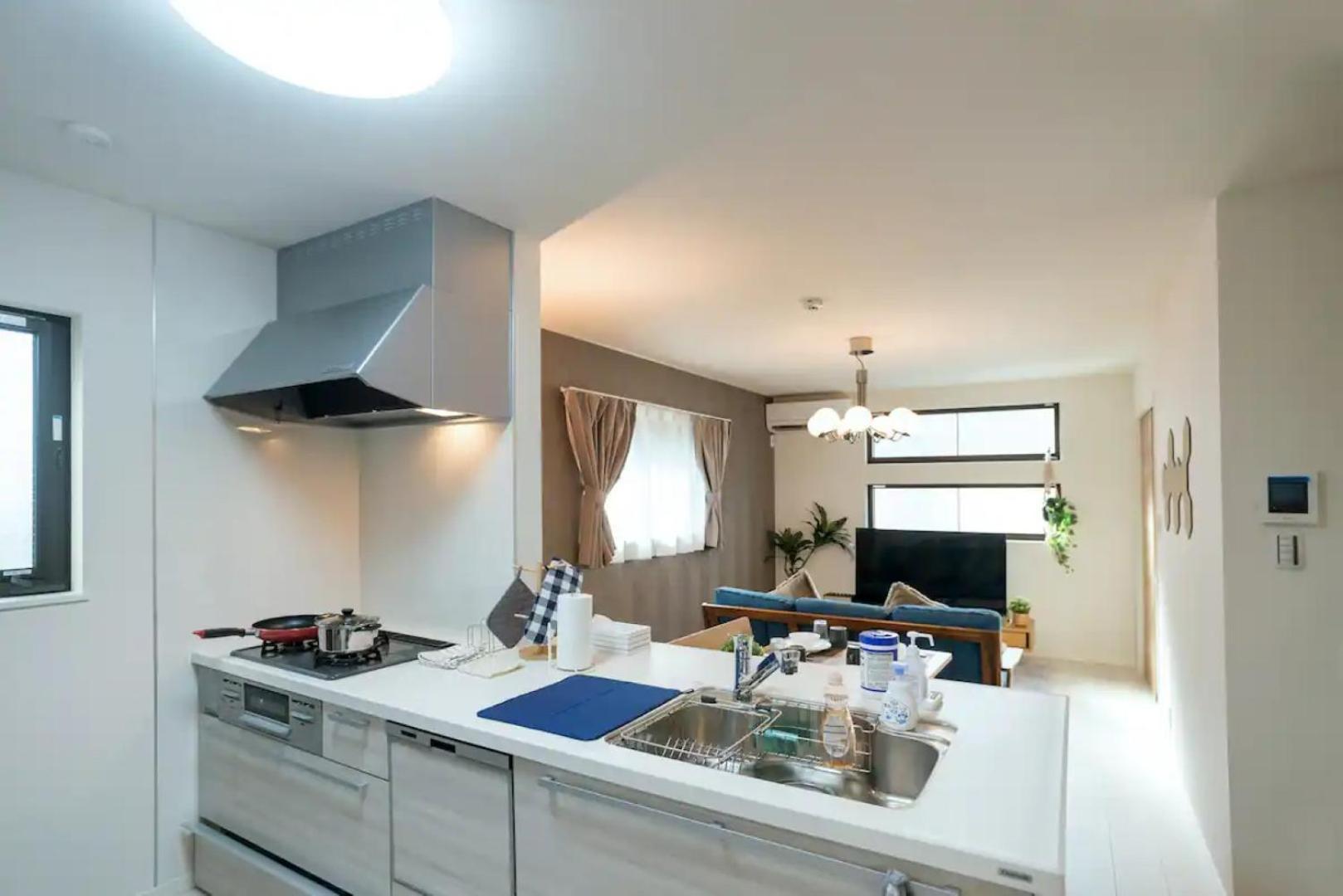 Apartment Exhibit House Shinsekai *